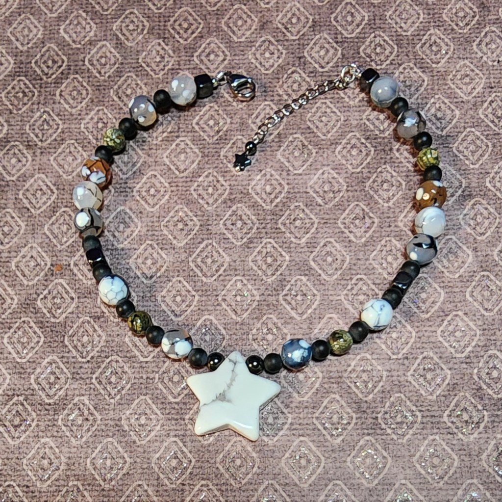 Rainforest Star Choker